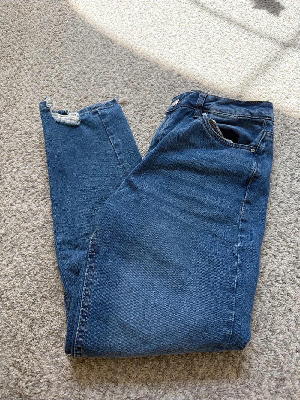 refuge Women's Medium Blue Distressed Hem Mom Jeans
